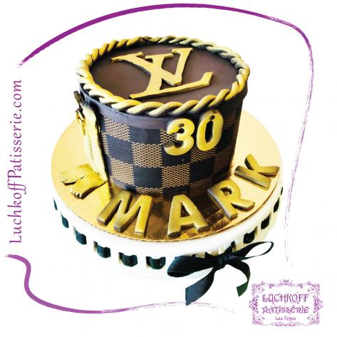 Louis Vuitton Birthday Cake Logo – Pao's cakes